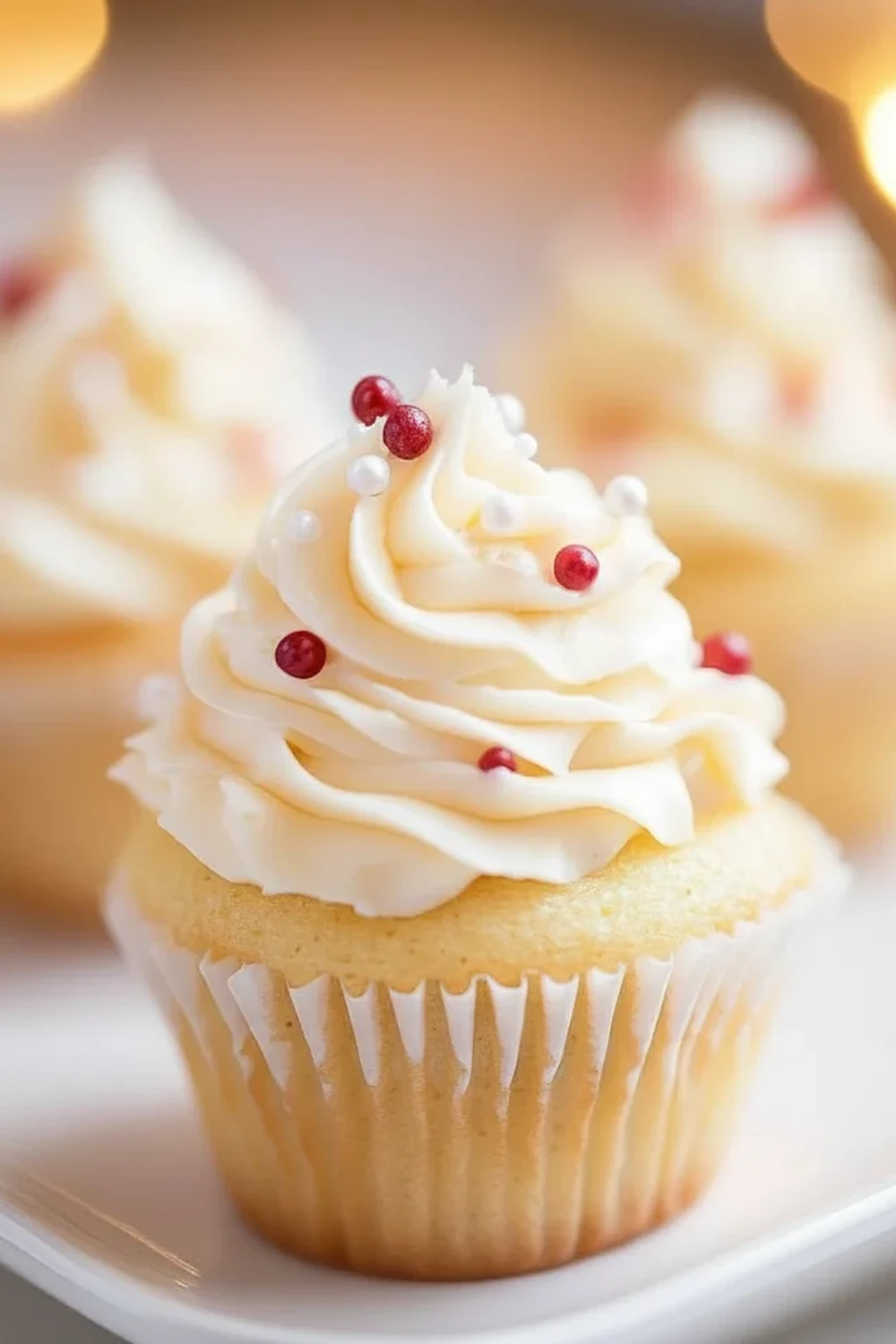Vanilla Cupcakes Buttercream